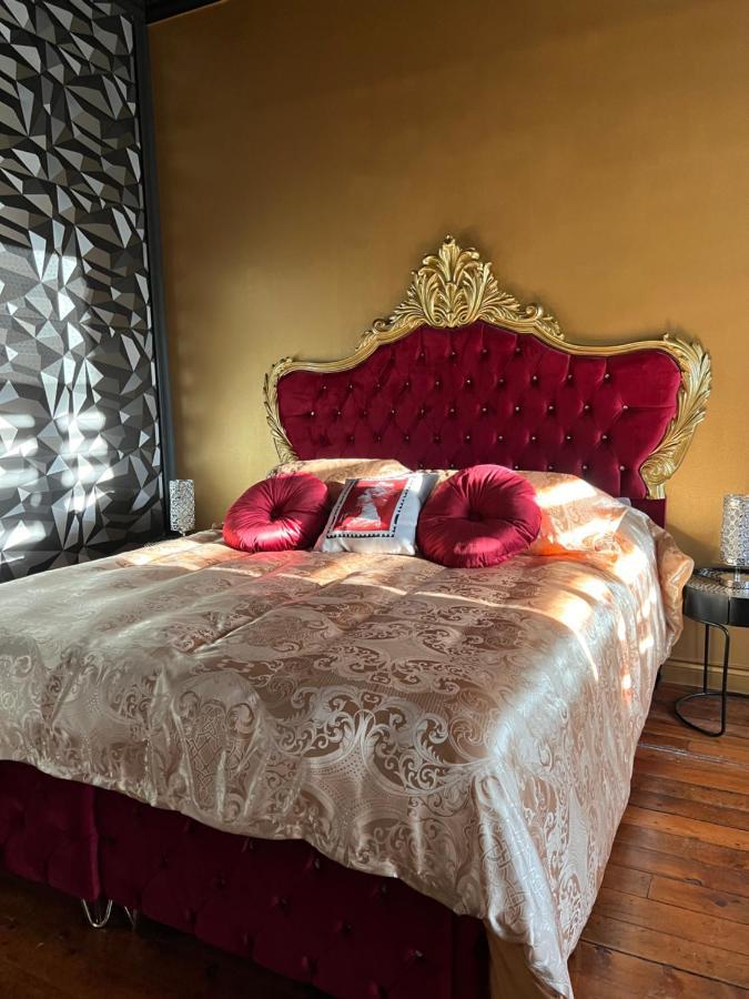 مبيت وإفطار Avesnes-sur-Helpe Domaine Des Anges المظهر الخارجي الصورة